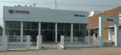 MALIK TOYOTA Automotive | Show Room