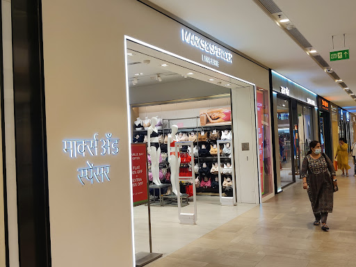 Marks & Spencer Lingerie Shopping | Store