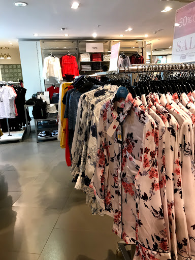 Marks & Spencer Mumbai Shopping | Mall