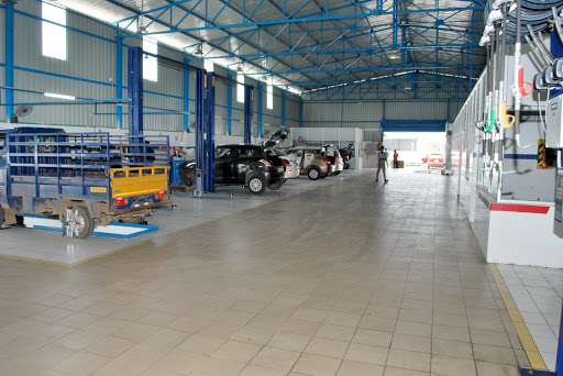 Maruti Suzuki ARENA (Aadhi Cars) Automotive | Show Room