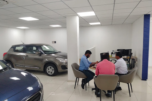 Maruti Suzuki Arena (Athen Cars) Automotive | Show Room