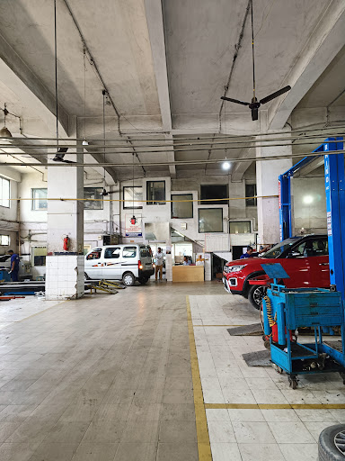 Maruti Suzuki ARENA (Bimal Auto Agency) Automotive | Show Room