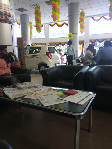 Maruti Suzuki ARENA (CRESCO) Automotive | Show Room