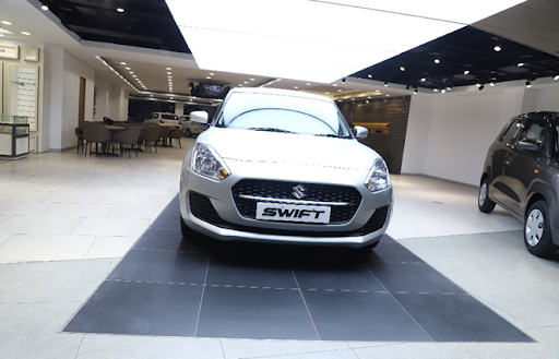 Maruti Suzuki ARENA (Globus Auto) Automotive | Show Room