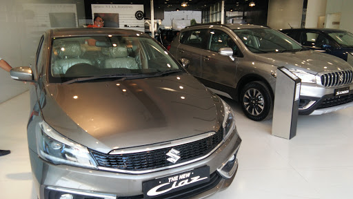 Maruti Suzuki Arena (Kiran Motors) Automotive | Show Room