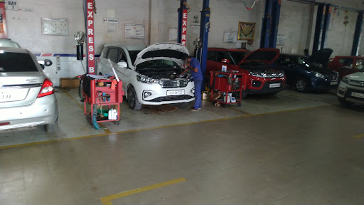 Maruti Suzuki Arena (Meenakshi) Automotive | Show Room