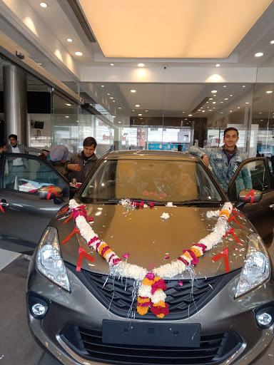 Maruti Suzuki ARENA (Patel Motors) Automotive | Show Room
