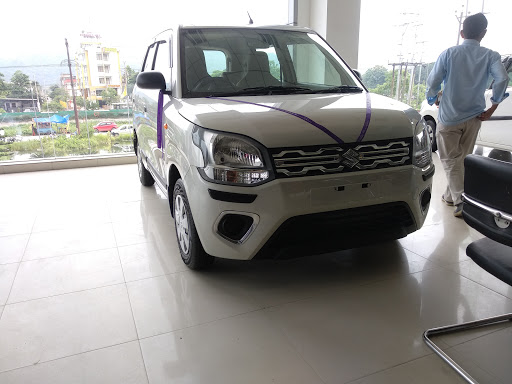 Maruti Suzuki ARENA (Poddar Car World) Automotive | Show Room