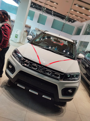 Maruti Suzuki ARENA (Reliable Industries) Automotive | Show Room