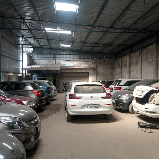 Maruti Suzuki ARENA (Shakumbari Automobiles) Automotive | Show Room