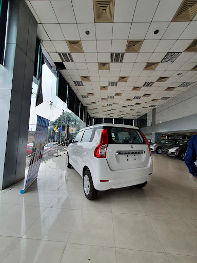 Maruti Suzuki ARENA (SWG Car World) Automotive | Show Room