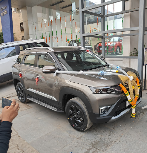 Maruti Suzuki ARENA - Wagholi (Sai Service Automotive | Show Room