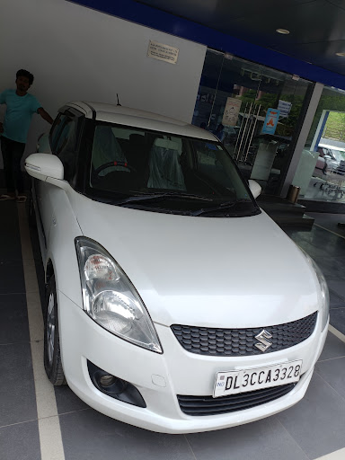 Maruti Suzuki True Value (AAA Vehicleades) Automotive | Show Room
