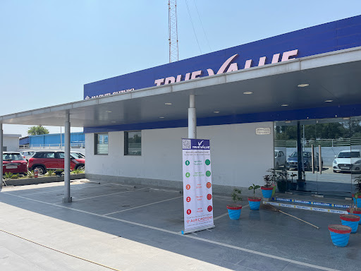 Maruti Suzuki True Value (Auric Motors) Automotive | Show Room