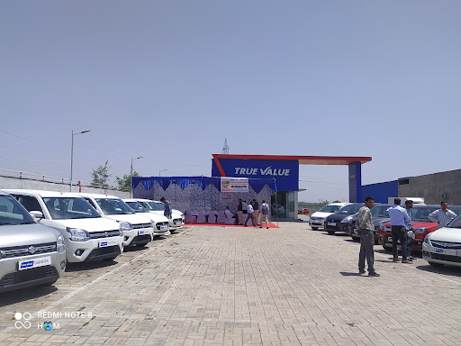 Maruti Suzuki True Value (Karnal Motors) Automotive | Show Room