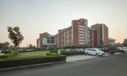 Max Super Speciality Hospital Logo