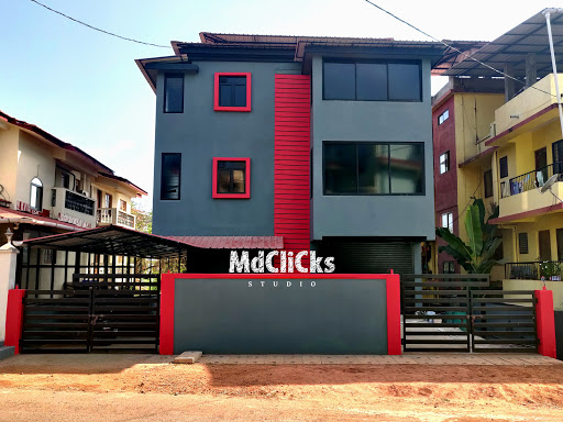 MdCliCks studio Event Services | Photographer