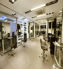 Mirrors Luxury Salons Active Life | Salon
