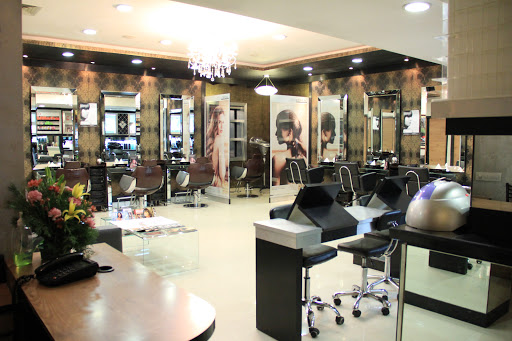 Mirrors Luxury Salons Active Life | Salon