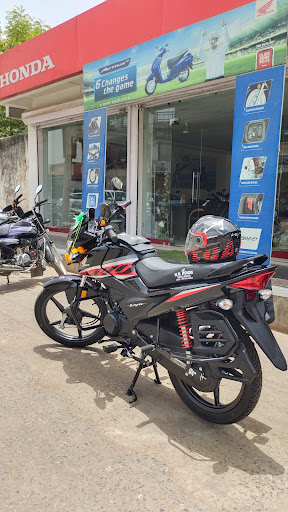 MM HONDA Automotive | Show Room