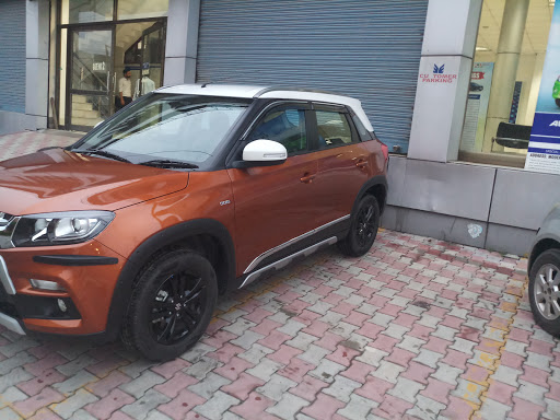 MODERN AUTOMOBILES Maruti Automotive | Show Room