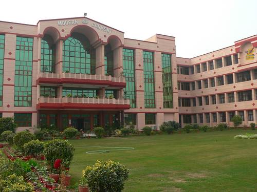 Modern Convent School Dwarka Schools 004