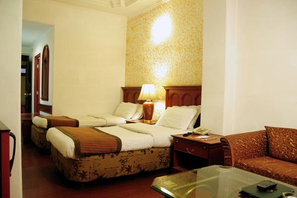 Mohan Hotel Accomodation | Hotel