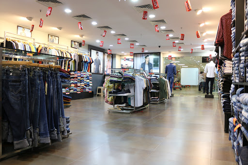 mufti  Bhimavaram Shopping | Store
