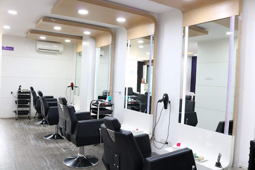 Naturals Hair & Beauty Spa Salon Active Life | Salon