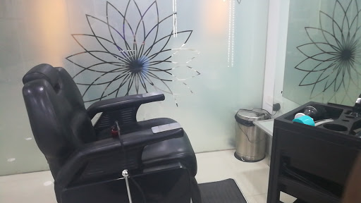 Naturals Salon & Spa Active Life | Salon