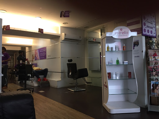 Naturals Salon & Spa Active Life | Salon