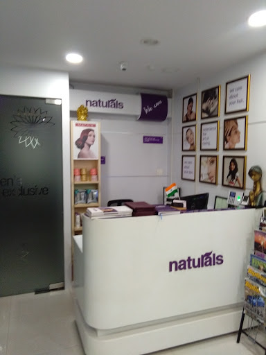 Naturals Salon & Spa Active Life | Salon