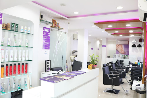 Naturals Salon Moulali Active Life | Salon