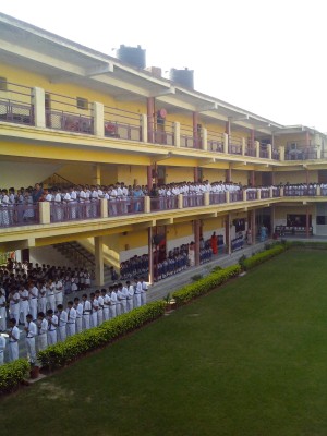 Nav jeevan Adarsh Public Senior Secondary School Shahdara Schools 003