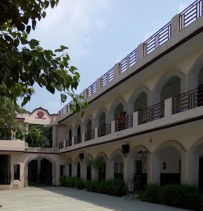 Navyug Happy Public Sec. School|Schools|Education