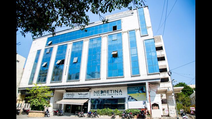 Neoretina Eyecare Institute Medical Services | Clinics