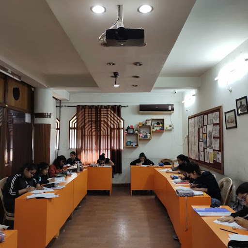 NID, NATA, NIFT,CEED , UCEED,NID classes Raipur Education | Coaching Institute