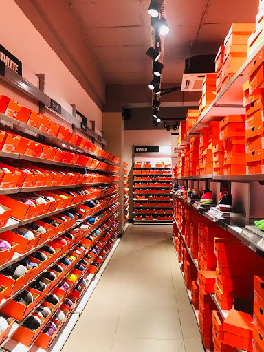 Nike Factory Store Shopping | Store