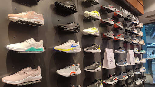 NIKE - Goregaon Shopping | Store