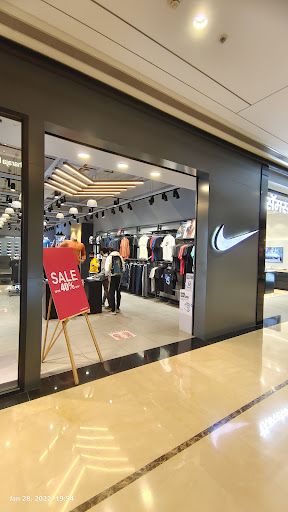 NIKE Shopping | Store