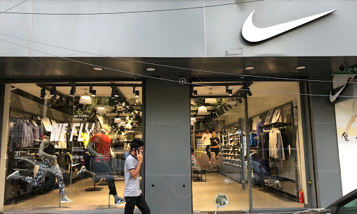 Nike - Sportswear store Shopping | Store