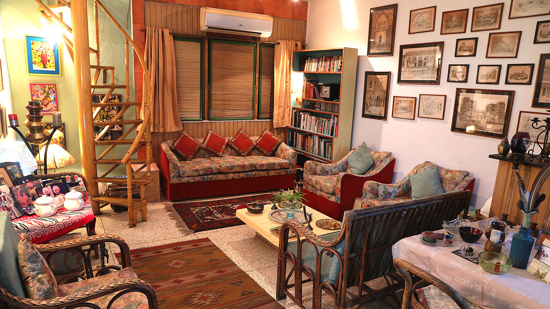 Nina Kochhar's Homestays|Hotel|Accomodation