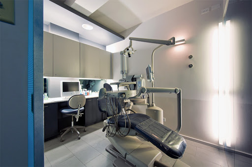 Nirvana Multispeciality Dentalcare Medical Services | Dentists