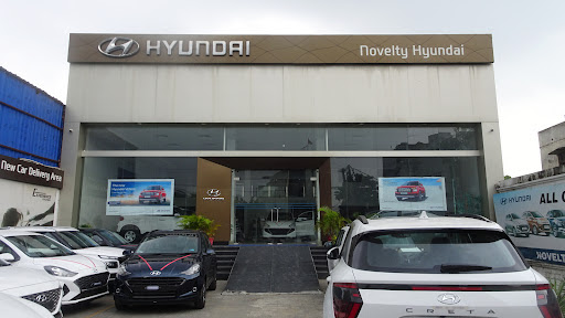 Novelty Hyundai Automotive | Show Room