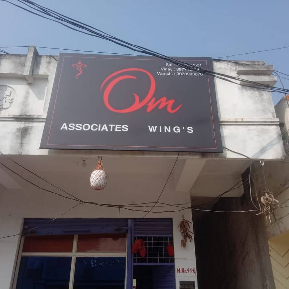 Om Associates - Logo