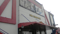 Om Cineplex Entertainment | Movie Theater