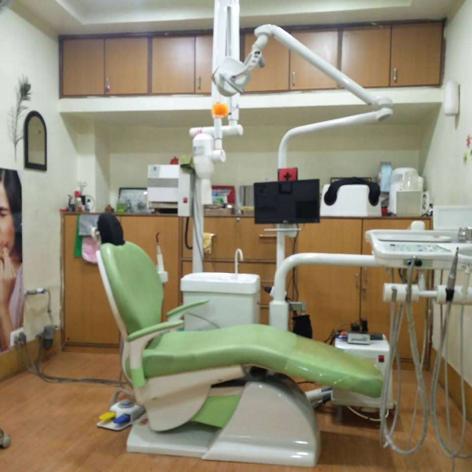 OraCare Dental Clinic Medical Services | Dentists