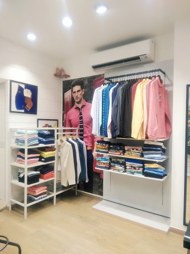 Oxemberg - Siyaram Innovation Shopping | Store