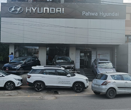 Pahwa Hyundai  110005 Automotive | Show Room