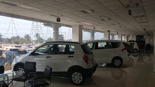 Paramount wheels pvt ltd maruti suzuki Automotive | Show Room